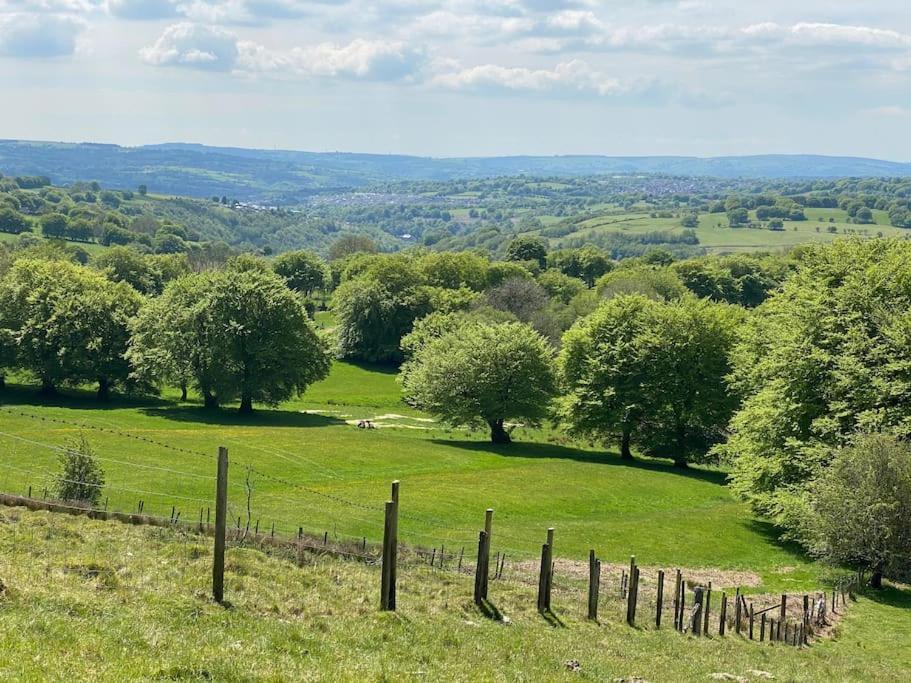 The Crest Hillside Retreat With Hot Tub Villa Abertillery Eksteriør bilde